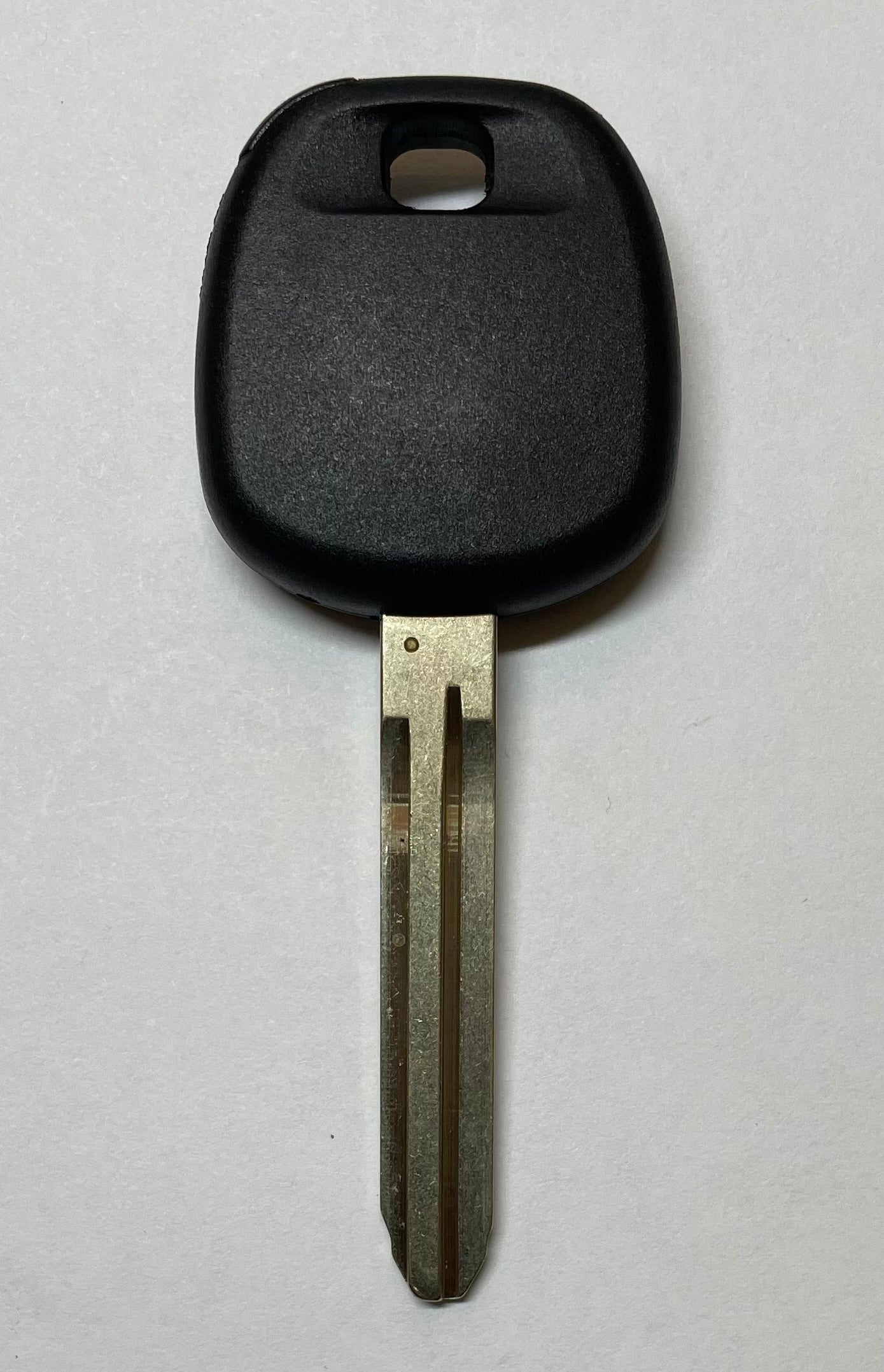 Toyota, Scion 2003-2013  - Transponder Key - CHIP: Philips ID46 D (AFTERMARKET) - SKU: K-TOY44D