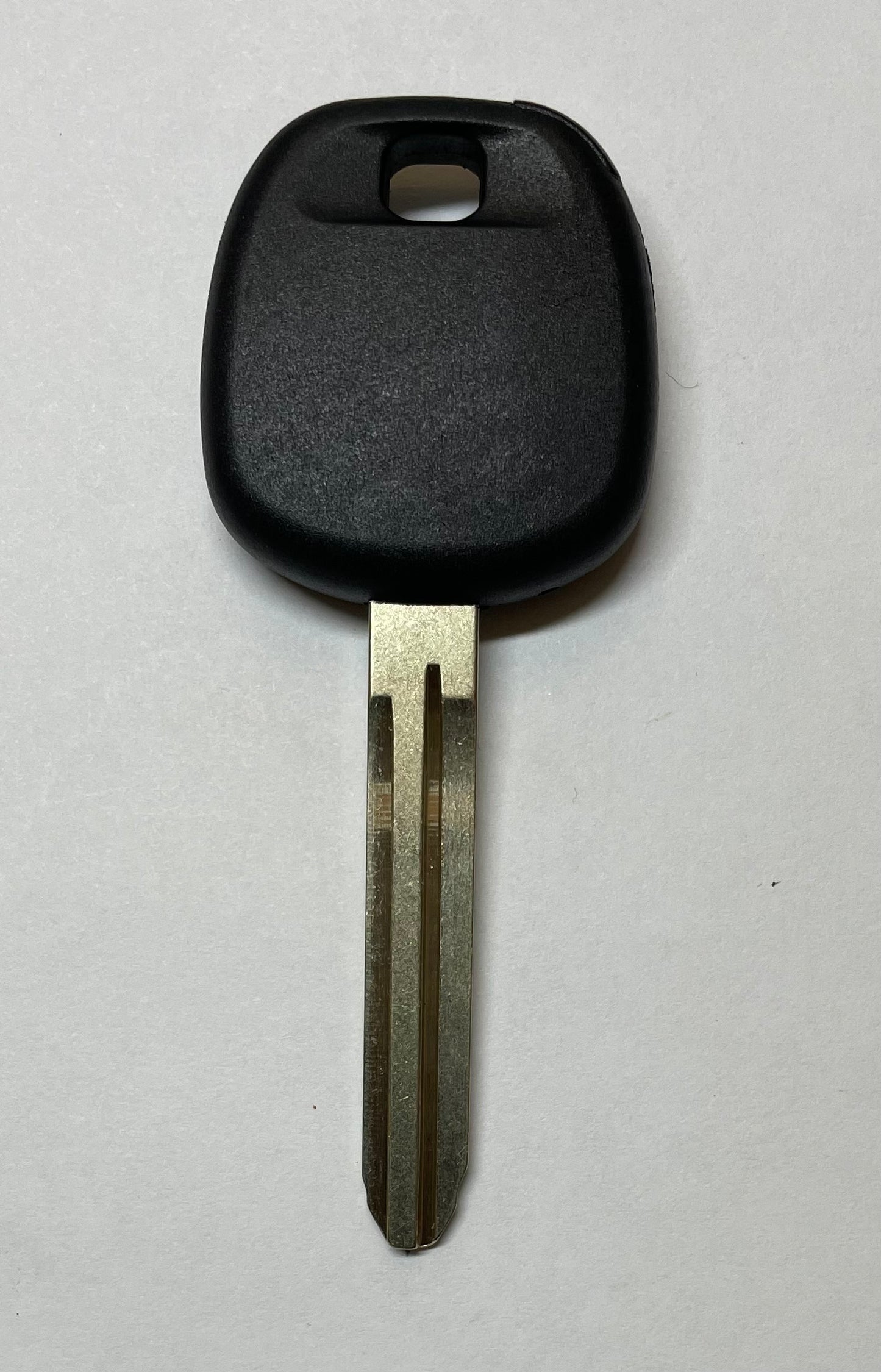 Toyota, Scion 2003-2013  - Transponder Key - CHIP: Philips ID46 D (AFTERMARKET) - SKU: K-TOY44D