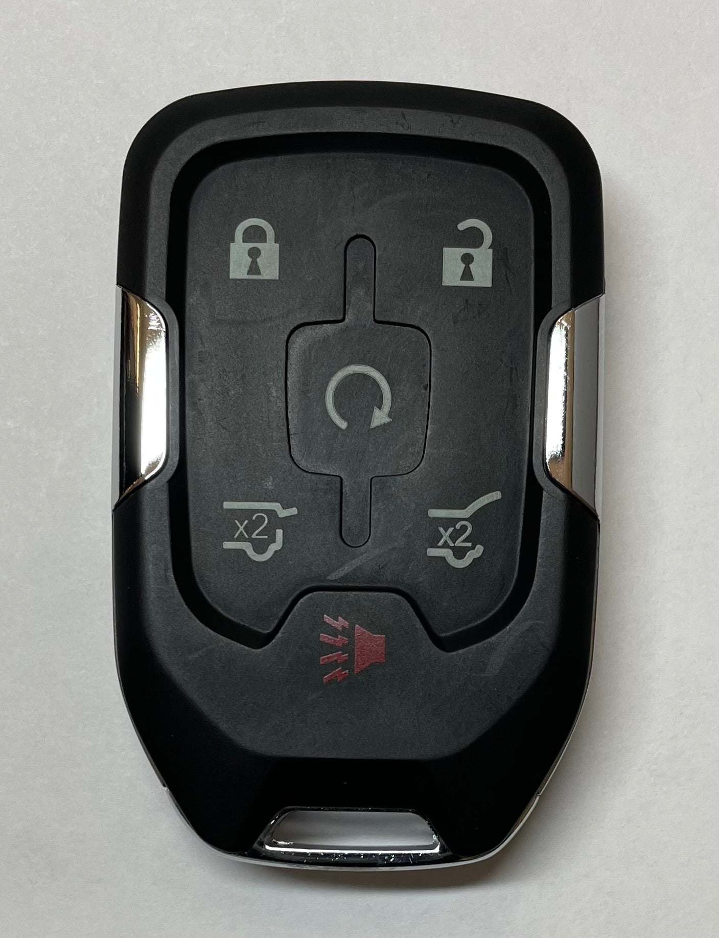 Chevrolet Suburban, Tahoe - 2015-2021 / 6-Button Smart Key / PN: 13529633 / FCC ID: HYQ1EA / 433MHz (AFTERMARKET) - SKU: RSK-GM-20SUB